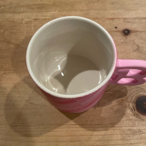 NWOT Barbie Mug B handle Pink hot pink logo 21oz coffee tea barbiecore novelty - Picture 5 of 6